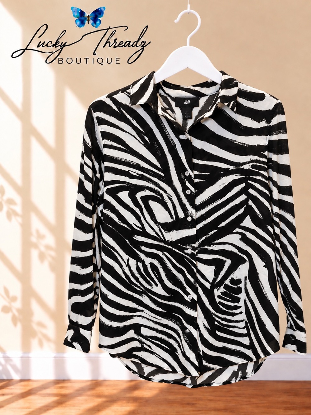 H&M Zebra Print Button Down Blouse Black White Long Sleeve Animal Print S